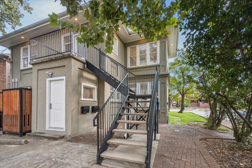 More Photos Of 1220 W Gray St, Houston Apartments For Sale