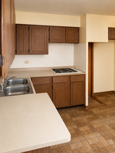 More Photos Of 358 Yates Ave, Calumet City Multifamily For Sale