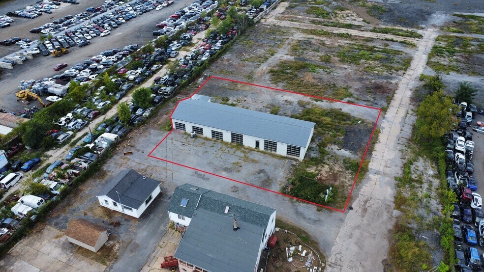 Primary Photo Of 455 Old Airport rd, New Castle Industrial For Lease