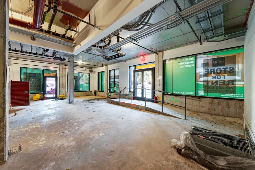 More Photos Of 40 Bruckner Blvd, Bronx Apartments For Lease