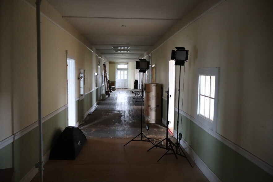 More Photos Of 108 NW Main St, Easley General Retail For Sale