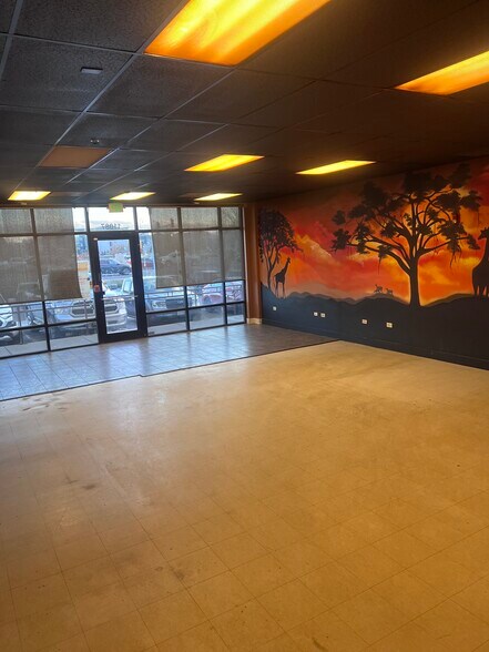More Photos Of 11083-11093 E Mississippi Ave, Aurora Storefront For Lease