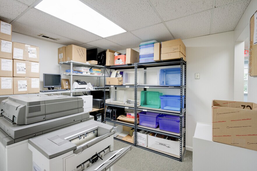 More Photos Of 11303 Amherst Ave, Wheaton Office Residential For Sale
