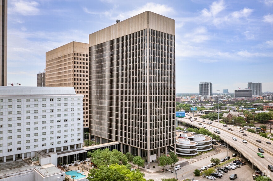 More Photos Of 500 Jefferson St, Houston Office For Lease