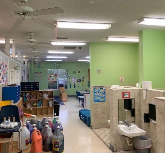 More Photos Of 1986 Citrona Dr, Fernandina Beach Daycare Center For Lease