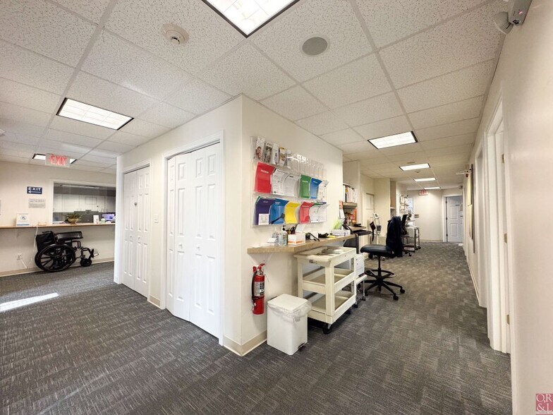 More Photos Of 5 Durham Rd, Guilford Medical For Sale