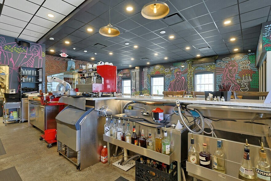 More Photos Of 50 Lafayette Ave, Suffern Freestanding For Sale