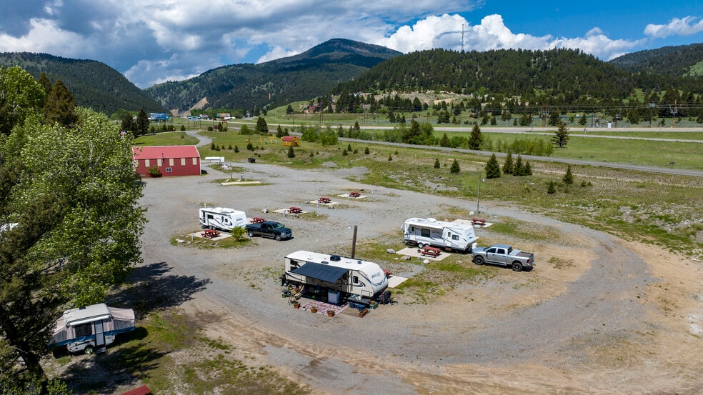 More Photos Of 29 Frontage Rd, Basin Manufactured Housing Mobile Home Park For Sale