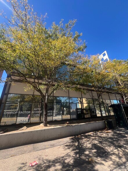More Photos Of 677 S Colorado Blvd, Denver Office For Sale