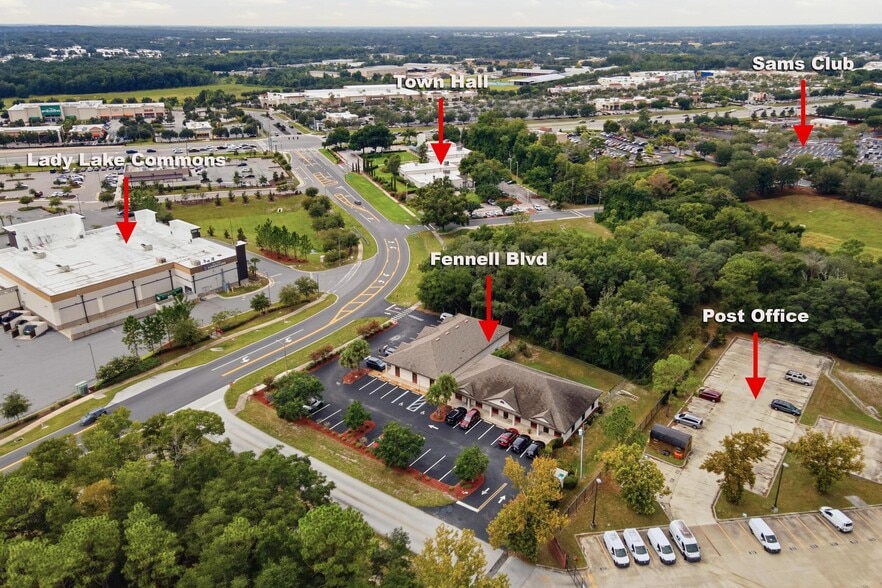 More Photos Of 375 Fennell Blvd, Lady Lake Medical For Sale