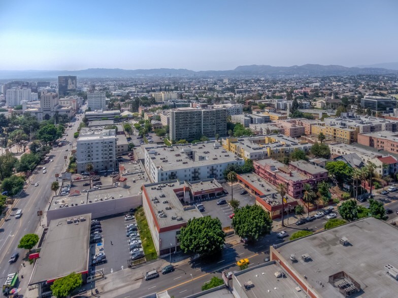 More Photos Of 515 S Alvarado St, Los Angeles Freestanding For Sale