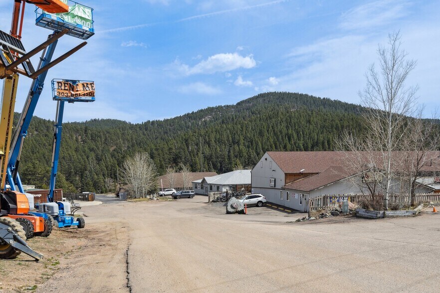 More Photos Of 19336 Goddard Ranch Ct, Morrison Light Manufacturing For Sale