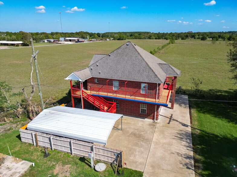 More Photos Of 46328 Interstate 10, Winnie Restaurant For Sale