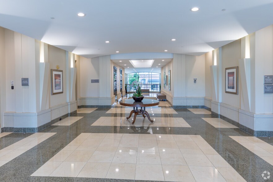 More Photos Of 3436 Toringdon Way, Charlotte Unknown For Lease