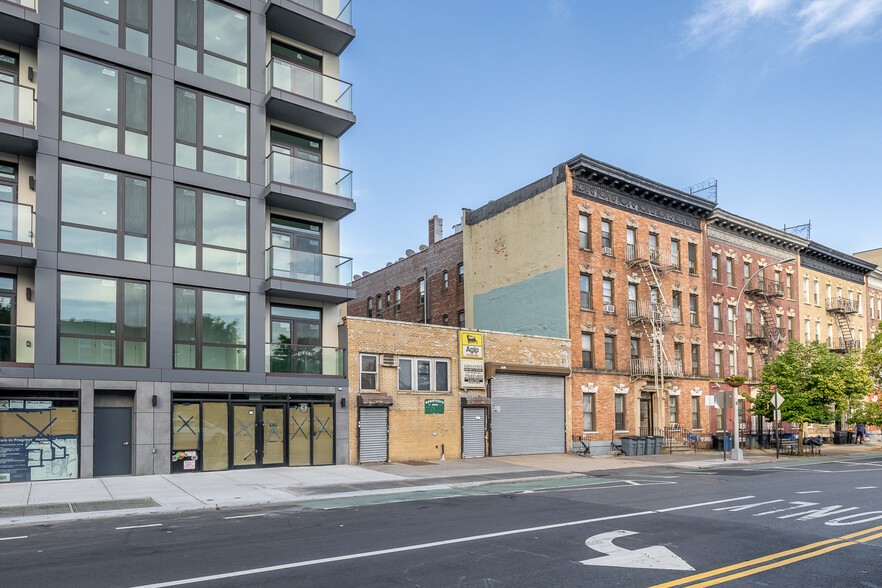 Primary Photo Of 1148 44th Dr, Long Island City Land For Sale