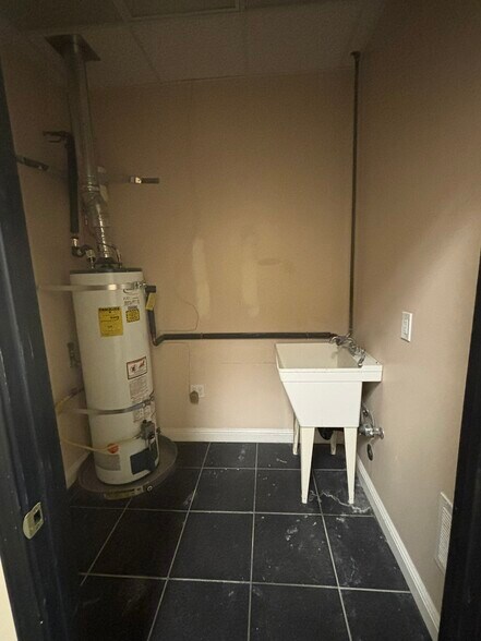 More Photos Of 5968 Silver Creek Valley Rd, San Jose Unknown For Lease