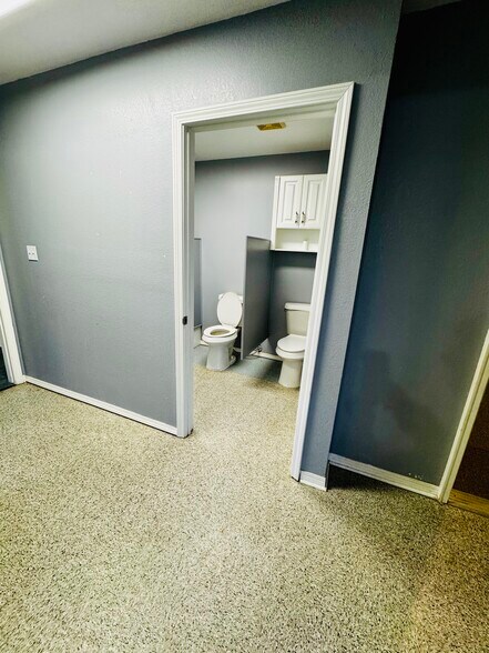 More Photos Of 13290 S 80th East Ave, Bixby Unknown For Lease