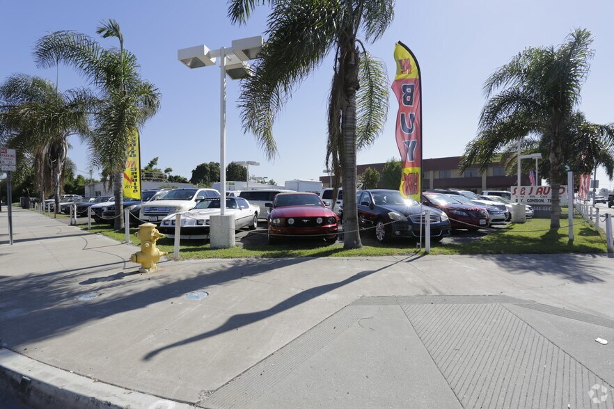 More Photos Of 12302 Beach Blvd, Stanton Auto Dealership For Sale