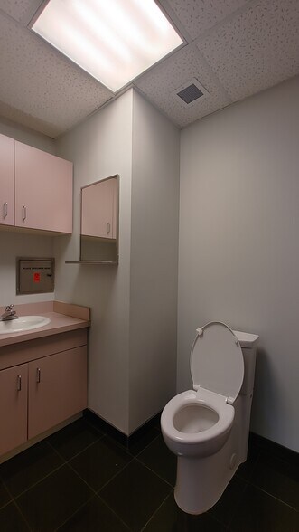 More Photos Of 7421 N University Dr, Tamarac Medical For Sale