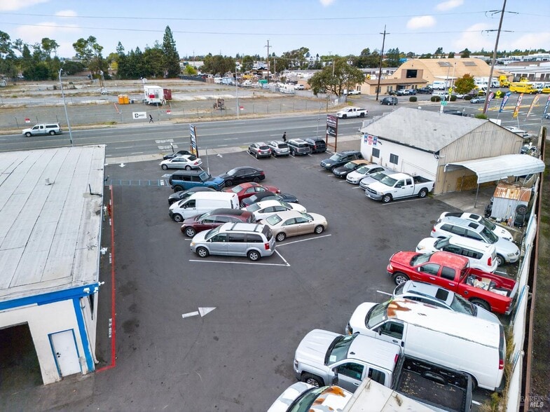 Primary Photo Of 3110 Santa Rosa Ave, Santa Rosa Auto Dealership For Sale