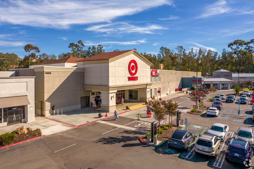 More Photos Of 14823 Pomerado Rd, Poway General Retail For Lease