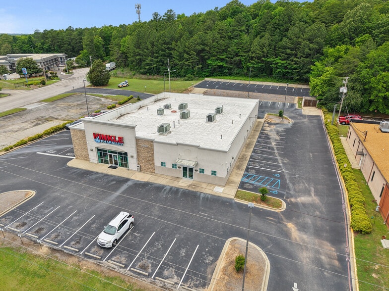 Primary Photo Of 1090 9th Ave SW, Bessemer Medical For Sale