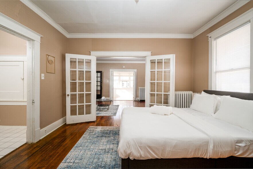 More Photos Of 60 N Willett St, Memphis Apartments For Sale