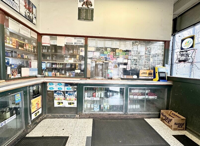 More Photos Of 1601 W Garfield Blvd, Chicago Apartments For Sale