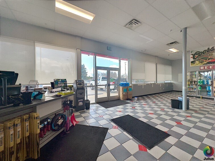 More Photos Of 8160 W Overland Rd, Boise Carwash For Lease