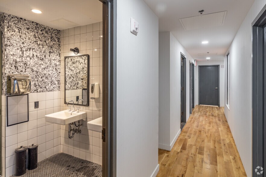 More Photos Of 81 Prospect St, Brooklyn Loft Creative Space For Lease