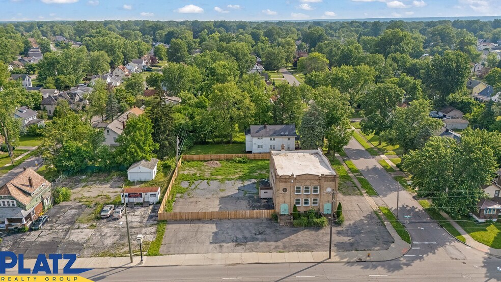 More Photos Of 1717 Youngstown Rd SE, Warren Lodge Meeting Hall For Sale
