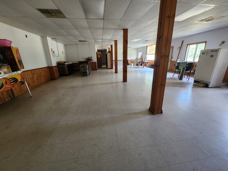More Photos Of 6558 New York 12, Norwich General Retail For Sale