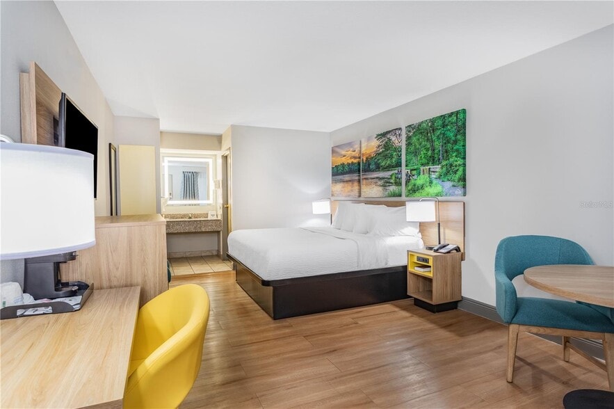 More Photos Of 8245 S Us-17-92 Hwy, Casselberry Hotel For Sale