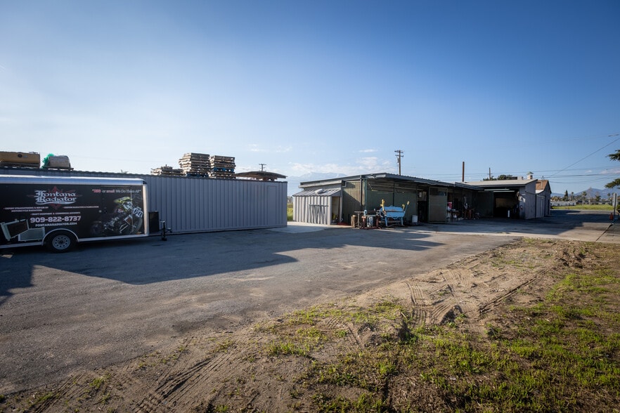 More Photos Of 17635 Arrow Blvd, Fontana Service For Sale