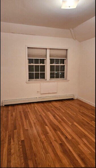 More Photos Of 215th St, Bayside Apartments For Sale