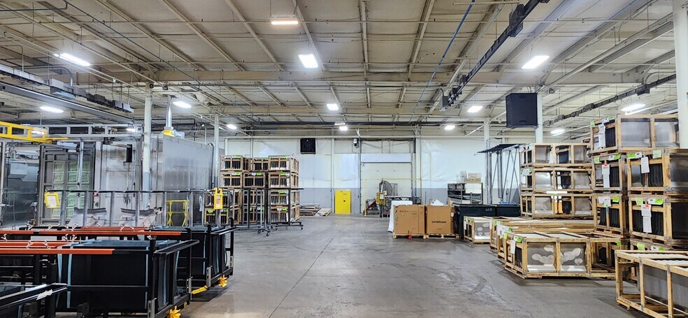 More Photos Of 205 E Walker Rd, Saint Johns Manufacturing For Sale