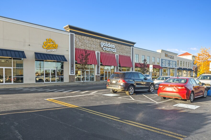 More Photos Of 655 S Willow St, Manchester Storefront For Sale