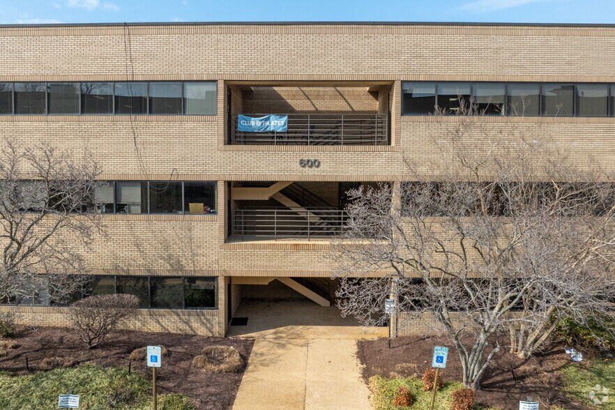 More Photos Of 2661 Riva Rd, Annapolis Office For Lease