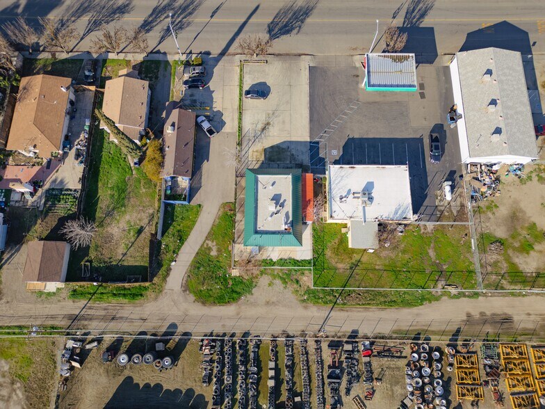 More Photos Of 2317 Blossom St, Dos Palos Restaurant For Sale