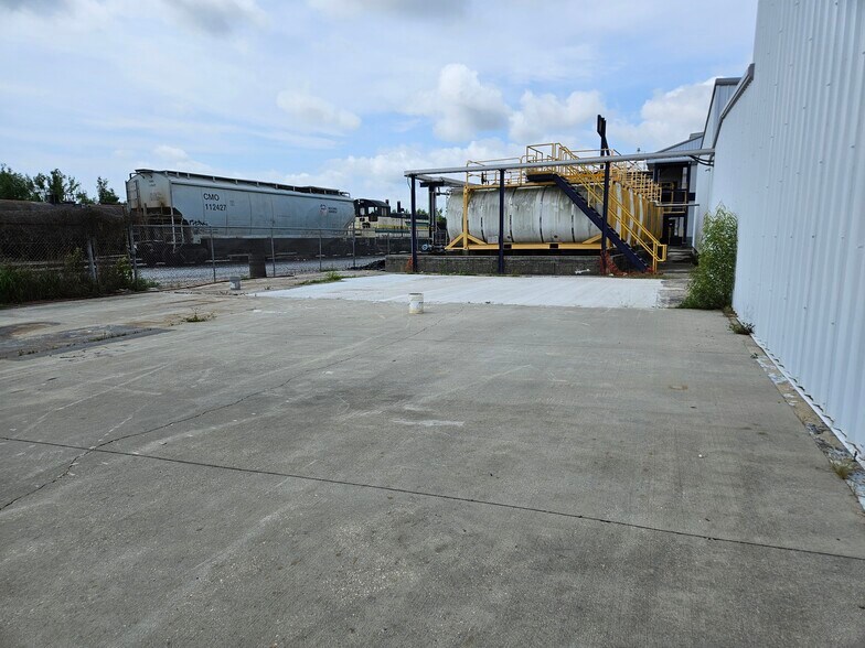 More Photos Of 9203 Highway 23, Belle Chasse Industrial For Sale