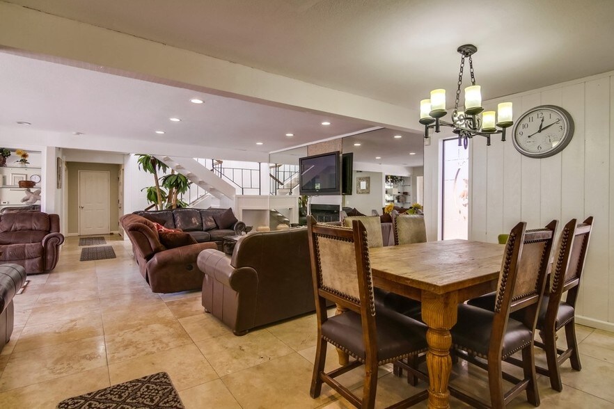 More Photos Of 4111 Bayard St, San Diego Specialty For Sale