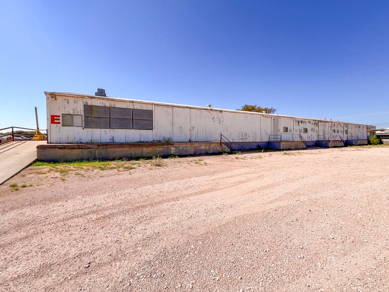 More Photos Of 1105 S Grandview Ave, Odessa Industrial For Sale