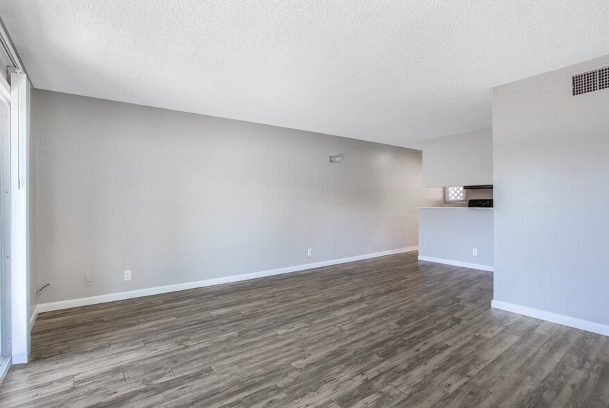 More Photos Of 201 Avian Dr, Vallejo Apartments For Sale