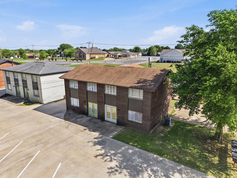 More Photos Of 1900 Dave Ward Dr, Conway Multifamily For Sale