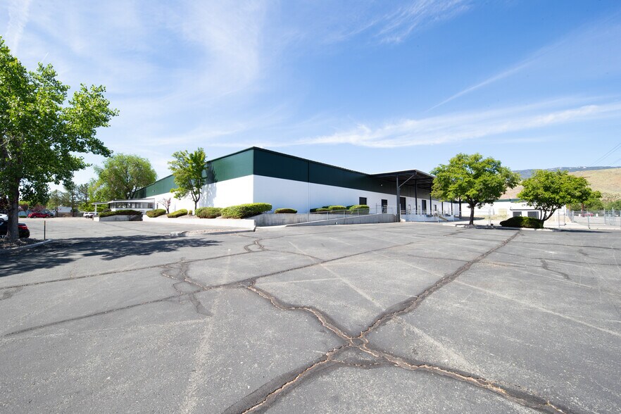 More Photos Of 550 Mallory Way, Carson City Warehouse For Lease