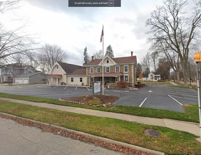 Primary Photo Of 211 Everett st, Homer General Retail For Sale