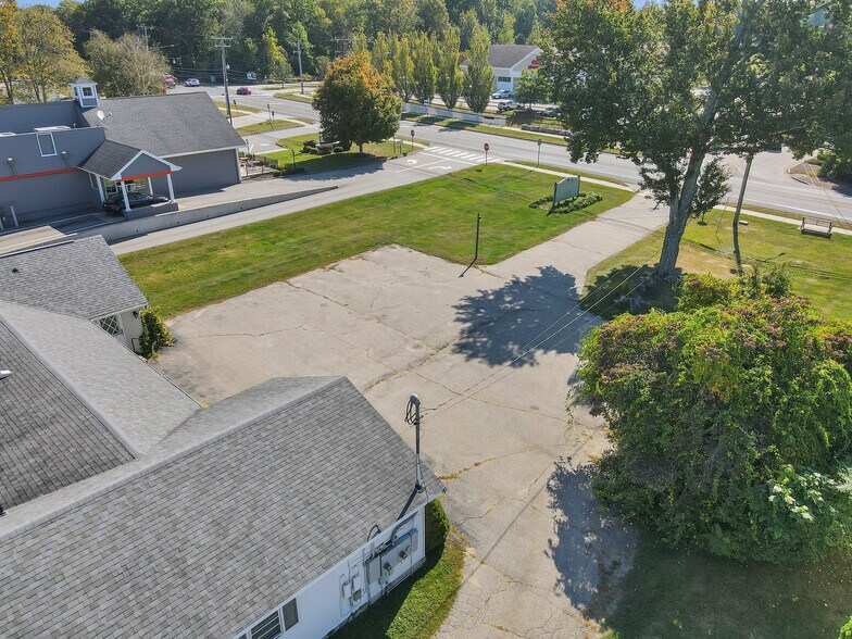More Photos Of 107 Main St, Hebron Medical For Sale