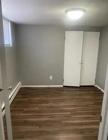 More Photos Of 522 N Main St, Hanna City Apartments For Sale