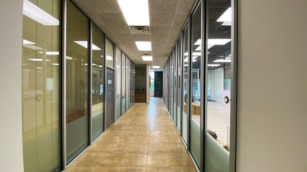 More Photos Of 311 Green St NW, Gainesville Office For Lease