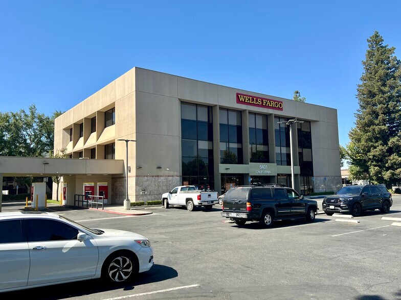Primary Photo Of 5401 California Ave, Bakersfield Office For Lease